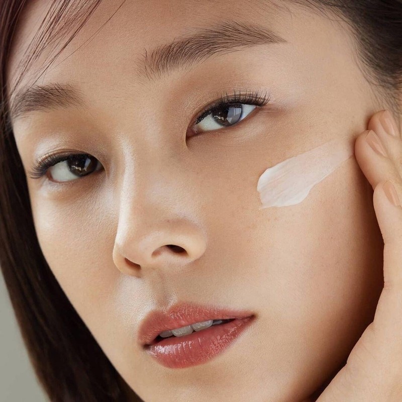 HERA Age Away Collagenic Eye Cream 5ml X 5 Pcs = 25ml Anti-wrinkle K-Beauty gallery