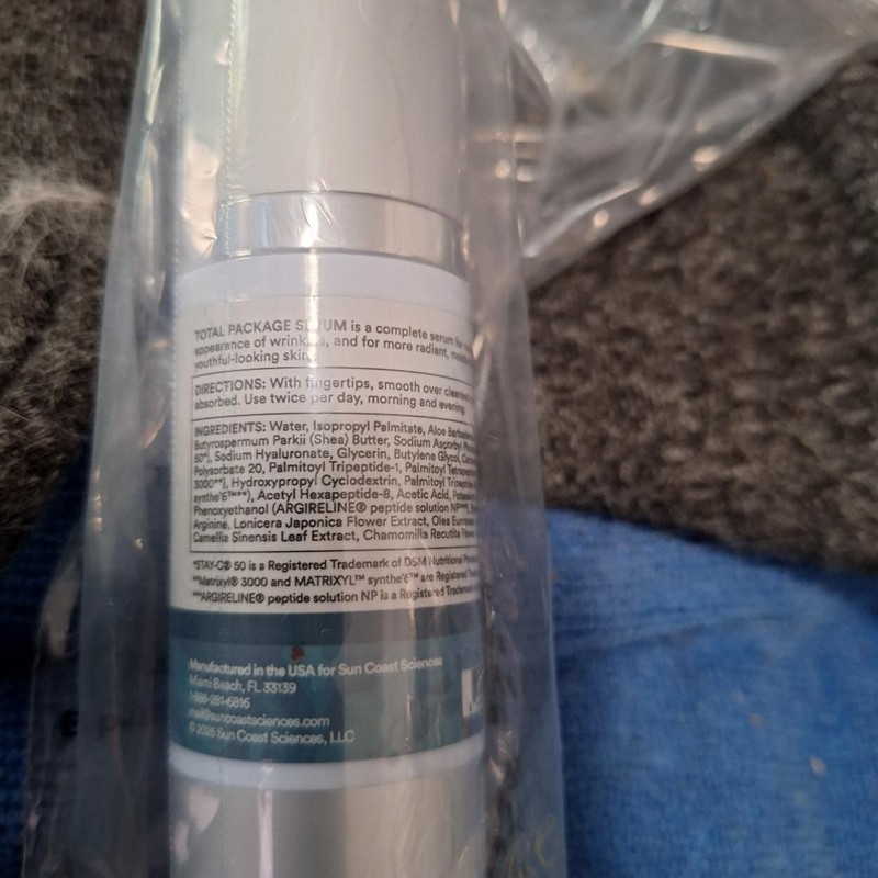 Sun Coast Sciences TOTAL PACKAGE SERUM 1oz Vitamin C Hyaluronic Acid Sealed New gallery