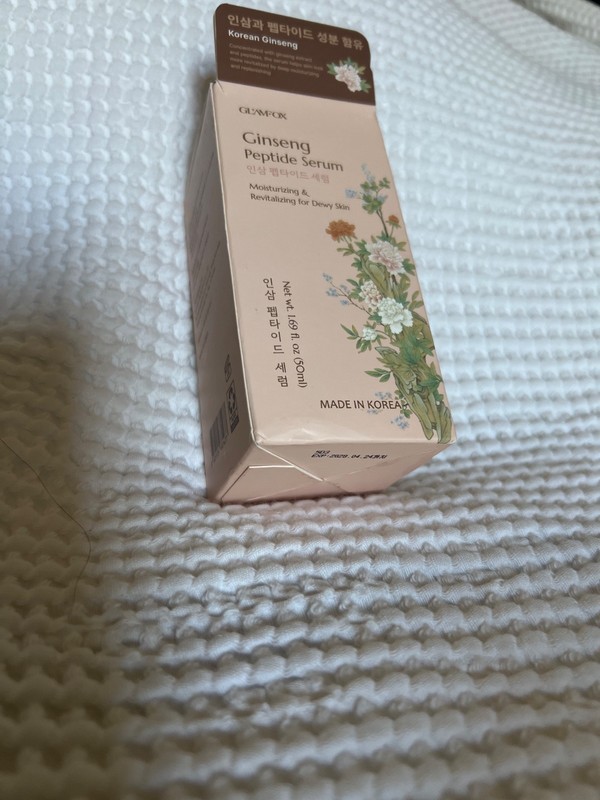 Glamfox Ginseng Peptide Serum –